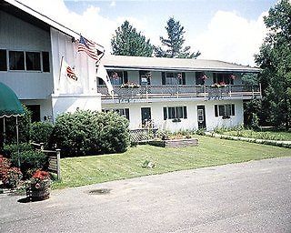 Wind In The Pines Great Barrington Exterior foto